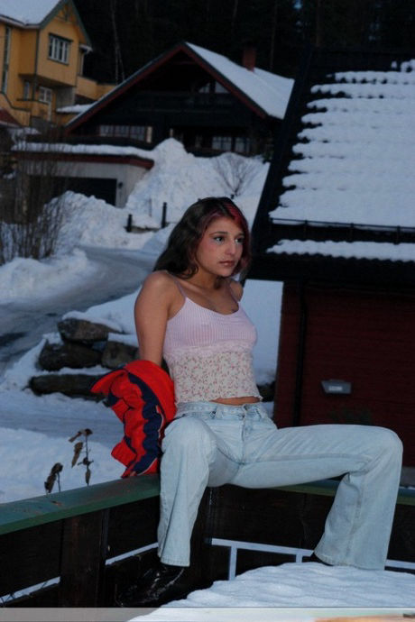 Maya Ababadjani