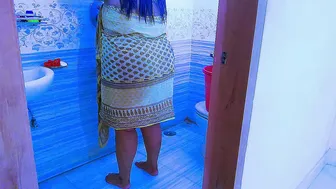 Saudi Arabian hot aunty fucking in bathroom