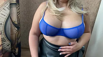 My hot stepmom with big boobs is testing a sex toy